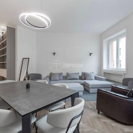 Milano: Bellissimo Appartamento In Pieno Centro Екстериор снимка